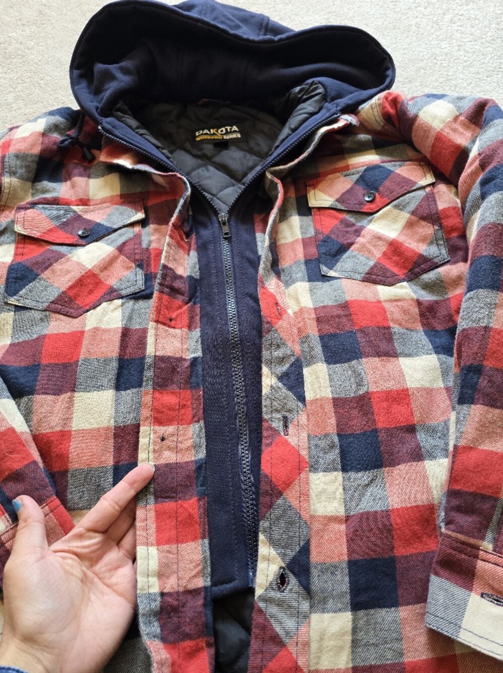 Dakota WorkPro Men’s Medium Plaid Quilted Hooded Work Jacket - Picture 4 of 14